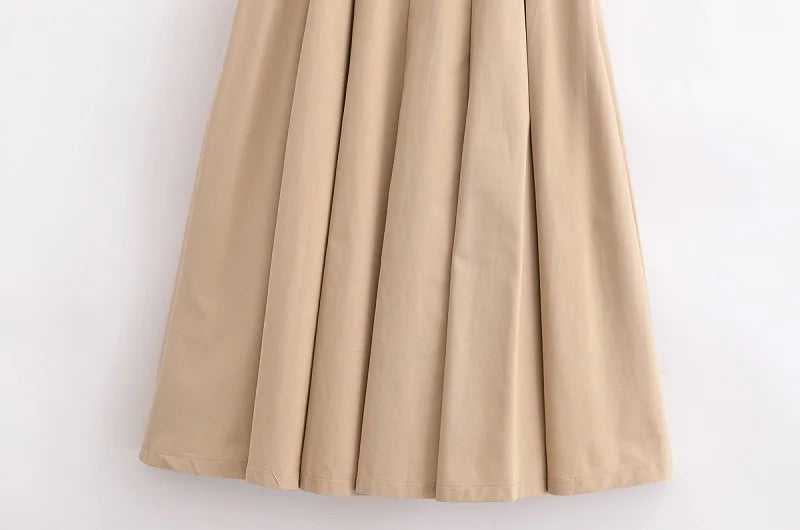 Chic Sleeveless Pleated Midi Dress with Belt