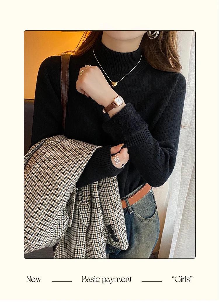 Cozy Velvet-Lined Women's Turtleneck Sweater