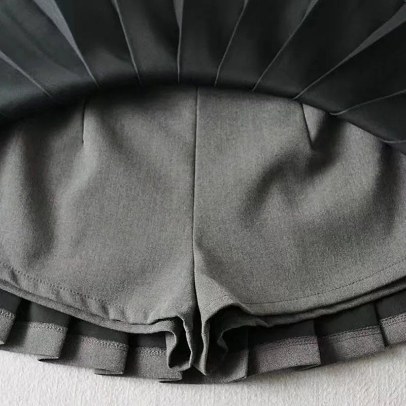 Chic Pleated Mini Skirt - High Waist & Vintage Style